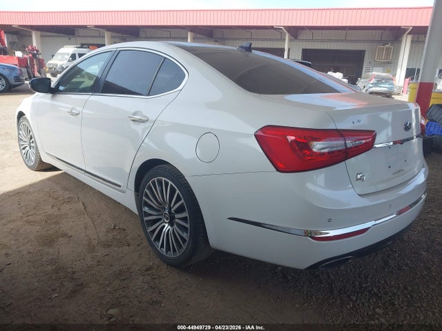 Kia Cadenza Premium