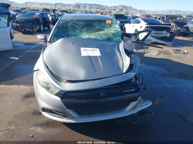 Dodge Dart Sxt