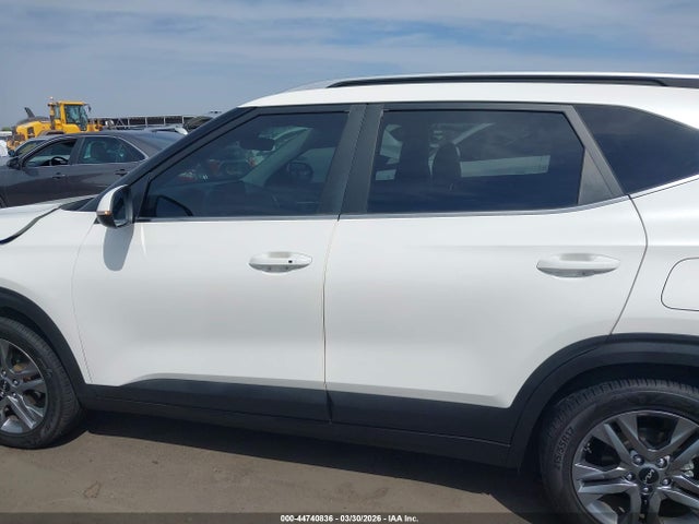 Kia Seltos S