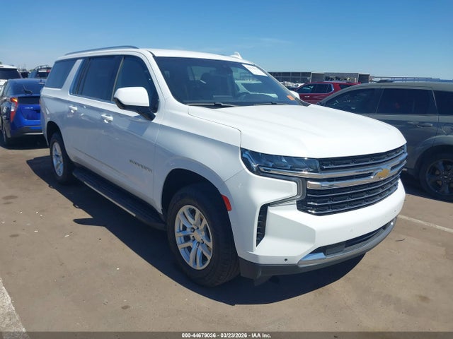 Salvage Chevrolet Suburban Image