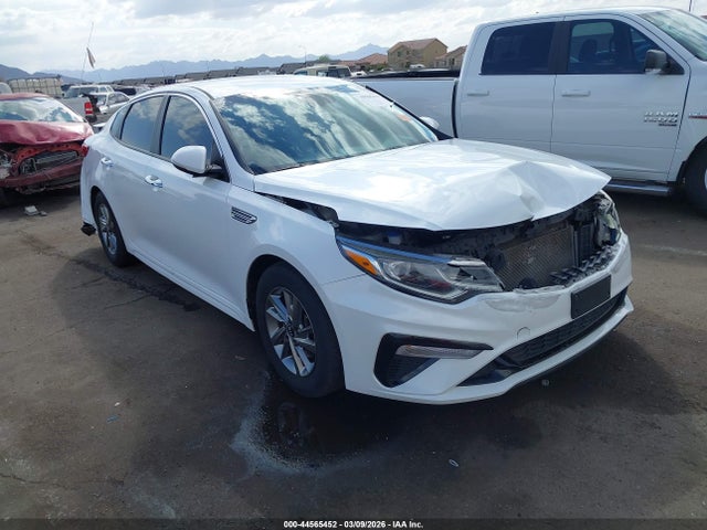 Salvage Kia Optima Image