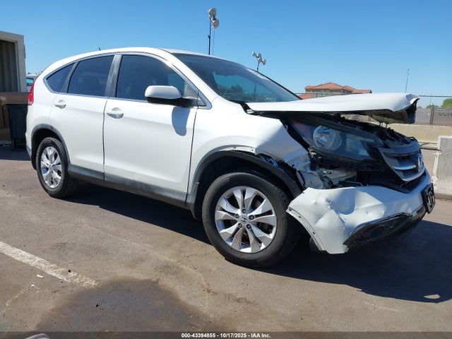 Salvage Honda CR-V Image