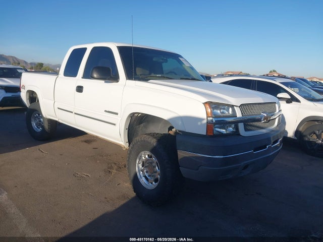 Salvage Chevrolet Silverado 2500 Image