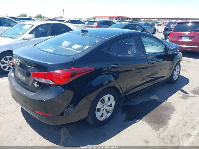 Hyundai ELANTRA Se