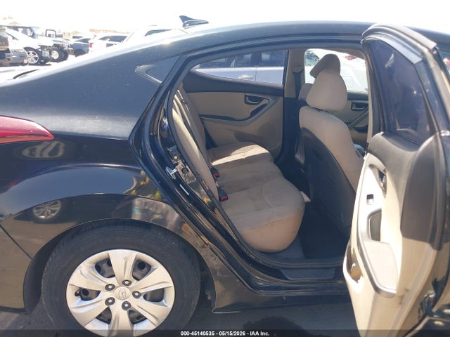 Hyundai ELANTRA Se