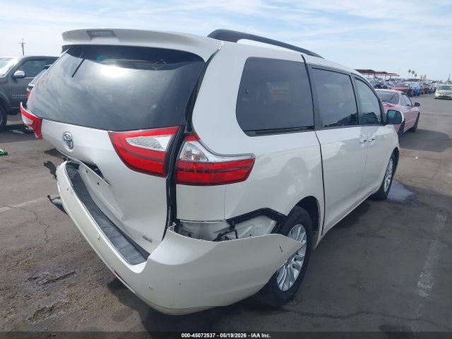 Toyota Sienna Xle 8 Passenger