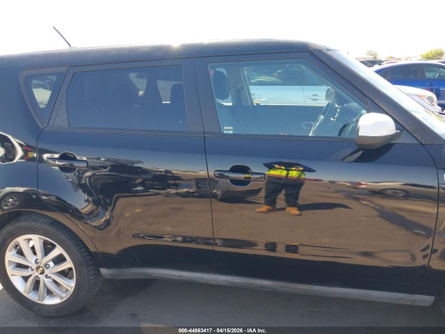 Kia Soul +