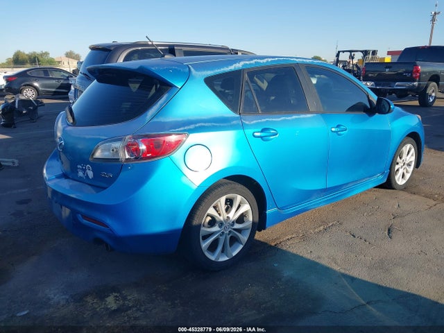 Mazda Mazda3 S Sport