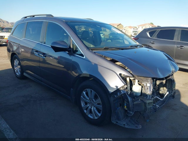 Salvage Honda Odyssey Image