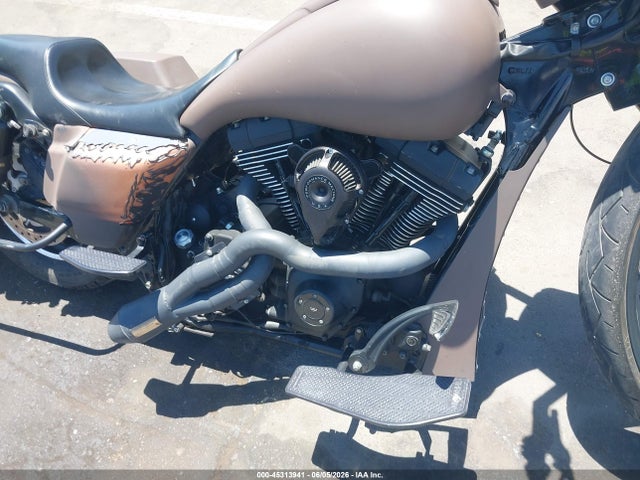 Harley-Davidson Flhrc 105th Anniversary Edition