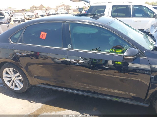 Volkswagen Passat 2.0t Wolfsburg Edition