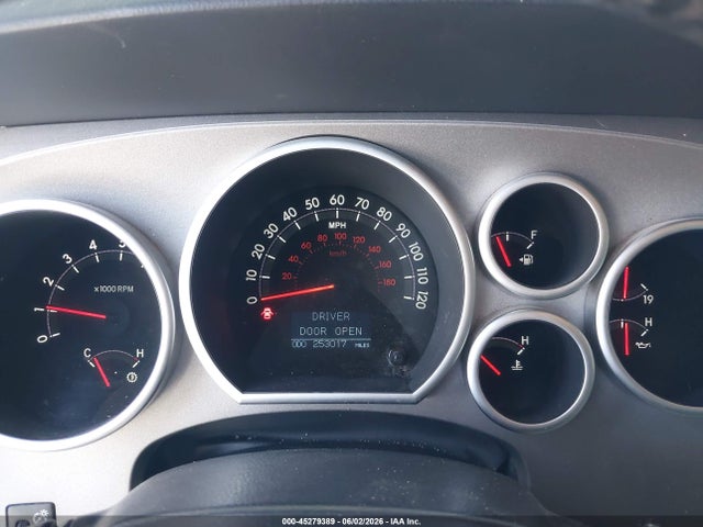 Toyota Sequoia Limited 5.7l V8