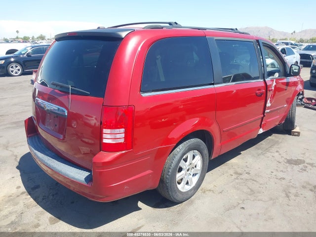 Chrysler Town & Country Touring