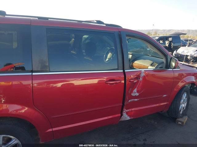 Chrysler Town & Country Touring