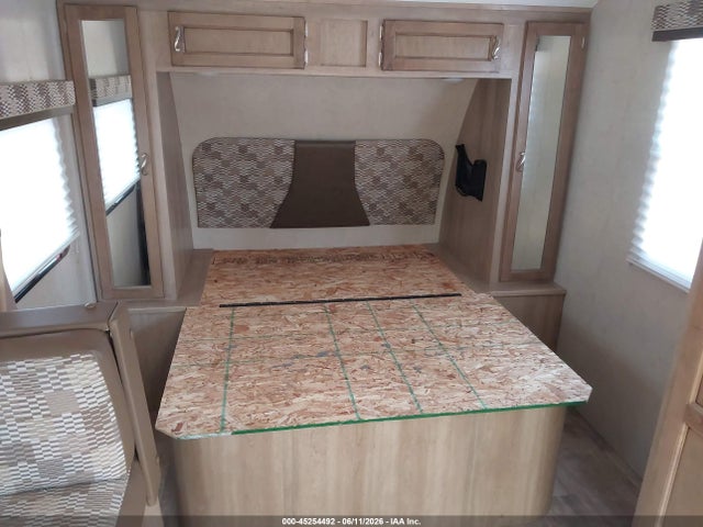 Kz-rv Vision 23bhs