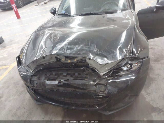 Mazda MX-5 Miata Sport
