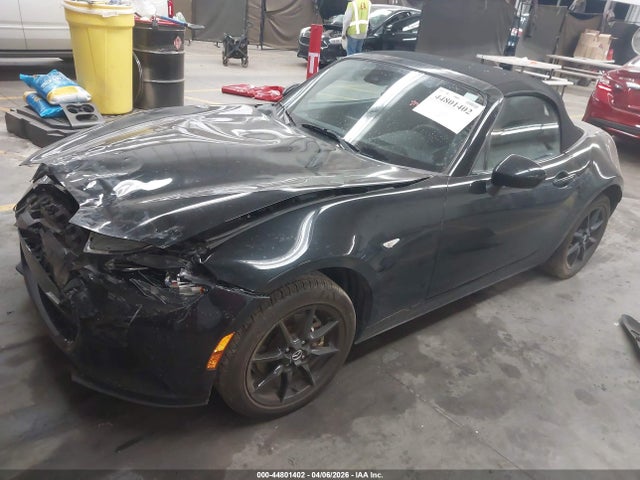 Mazda MX-5 Miata Sport