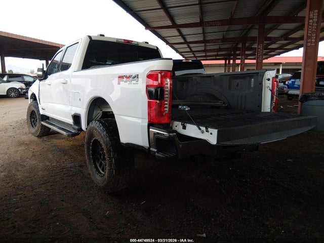 Ford F-250 Lariat
