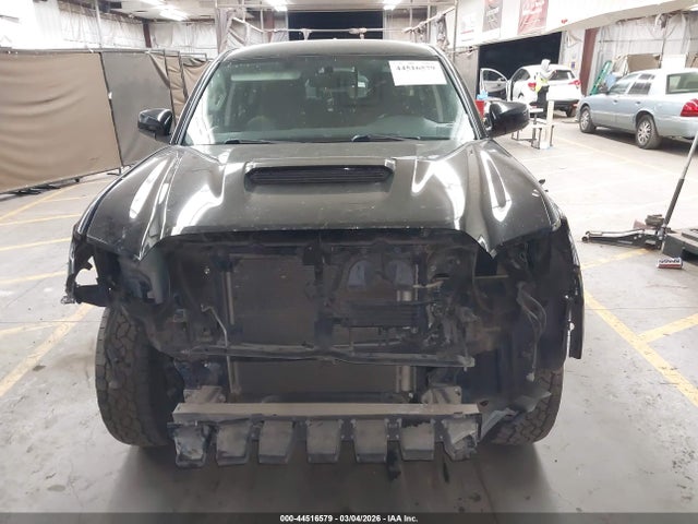 Toyota Tacoma Sr5 V6