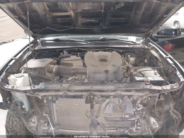 Toyota Tacoma Sr5 V6