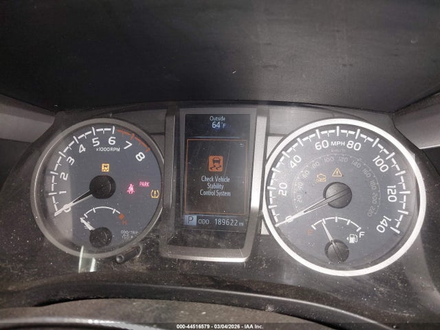 Toyota Tacoma Sr5 V6