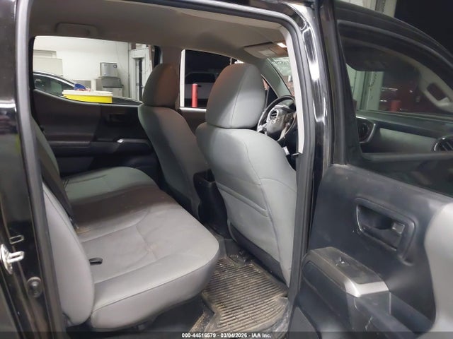 Toyota Tacoma Sr5 V6