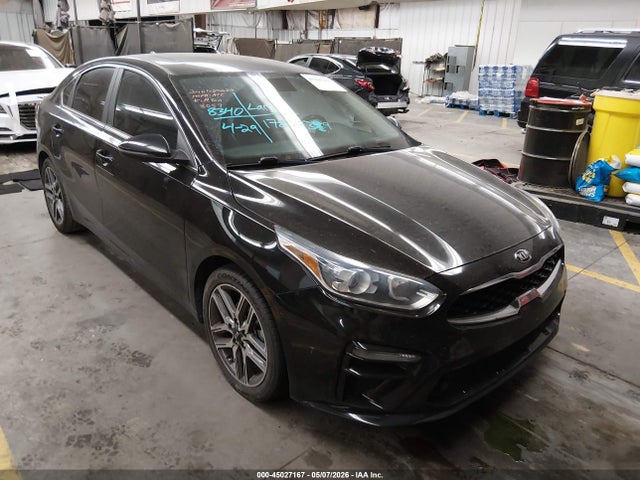 Salvage Kia Forte Image