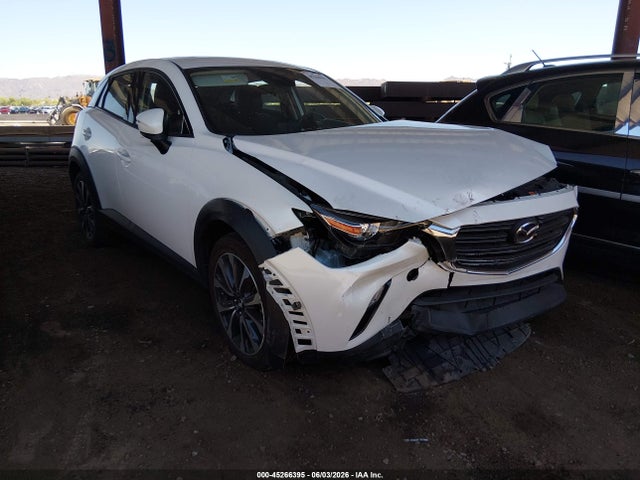 Salvage Mazda Cx Image