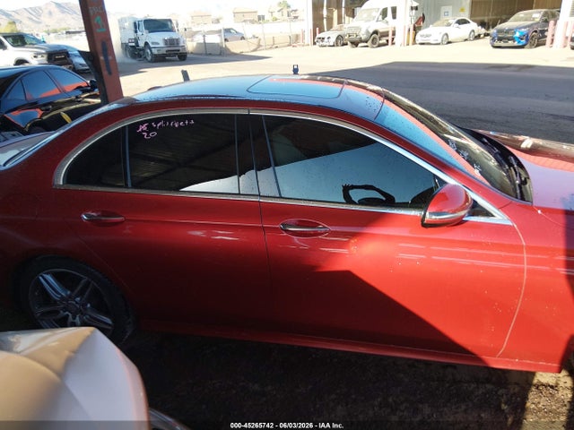 Mercedes-Benz E-Class 4matic