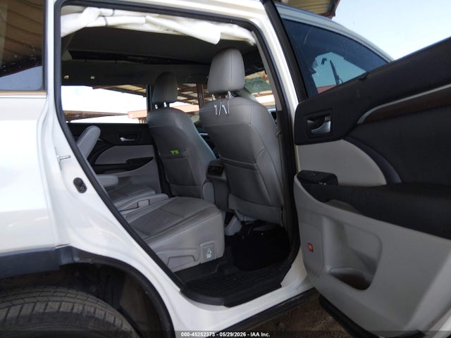 Toyota Highlander Limited Platinum V6