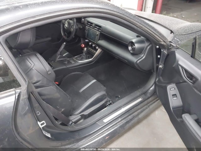 Toyota GR86 Premium