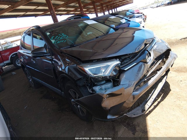 Salvage Toyota RAV4 Image