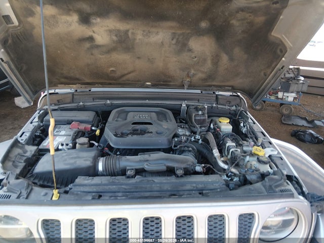 Jeep Wrangler Sahara 4x4