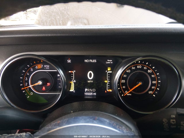 Jeep Wrangler Sahara 4x4
