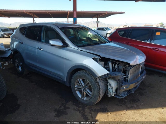 Salvage Hyundai SANTA FE Image