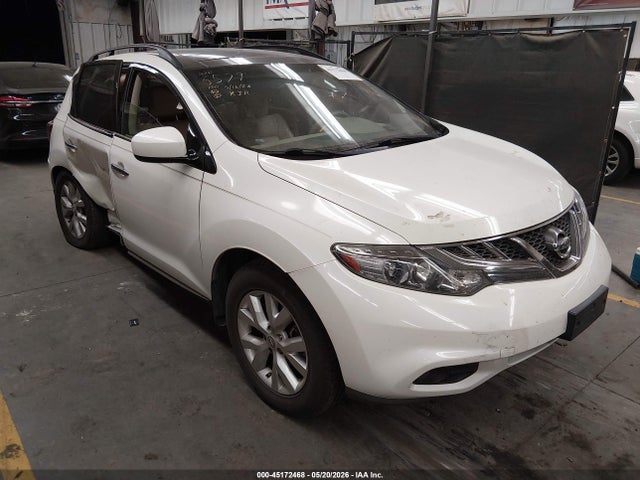 Salvage Nissan Murano Image