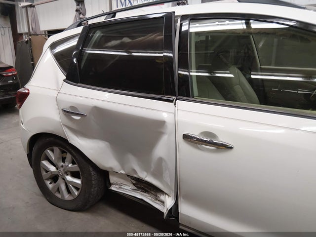 Nissan Murano Sv
