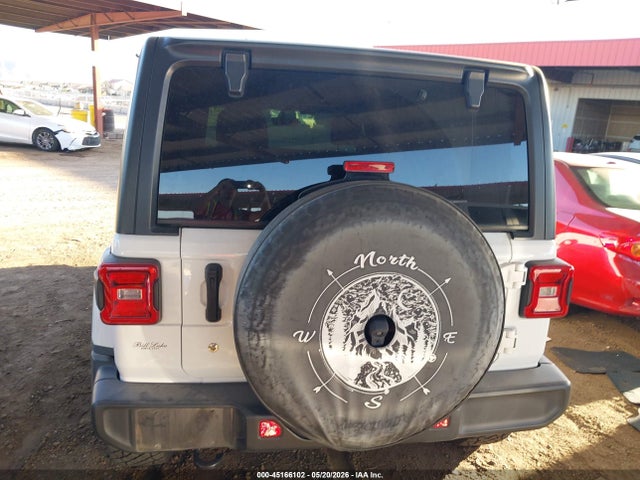 Jeep Wrangler Sahara 4x4