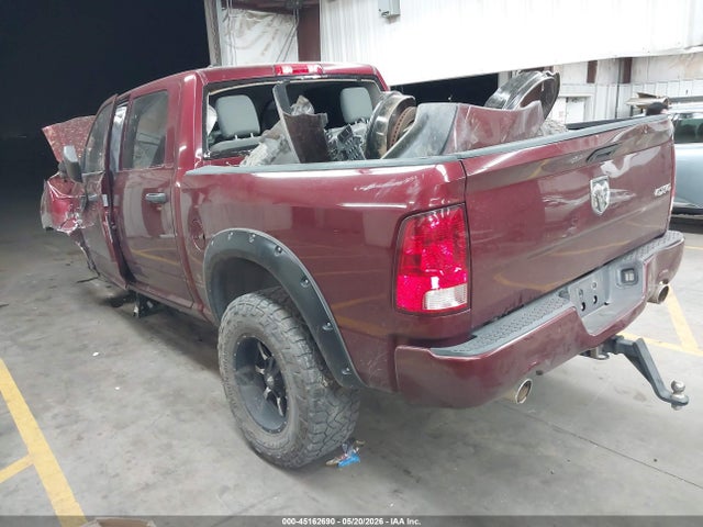 Ram 1500 Express  4x4 5'7 Box
