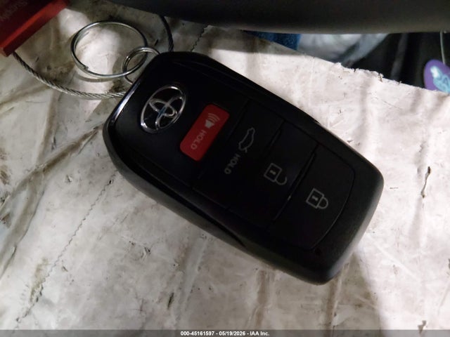 Toyota Camry Xle