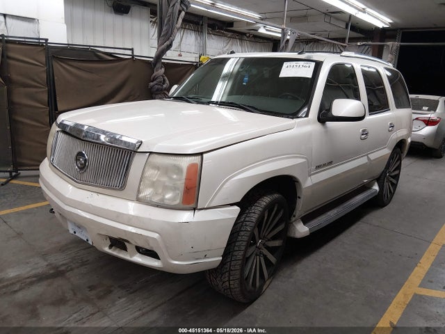 Cadillac Escalade Standard