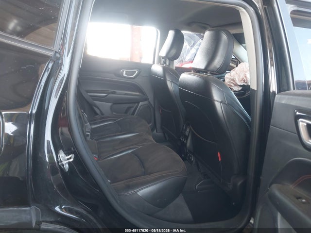 Jeep Compass Trailhawk 4x4