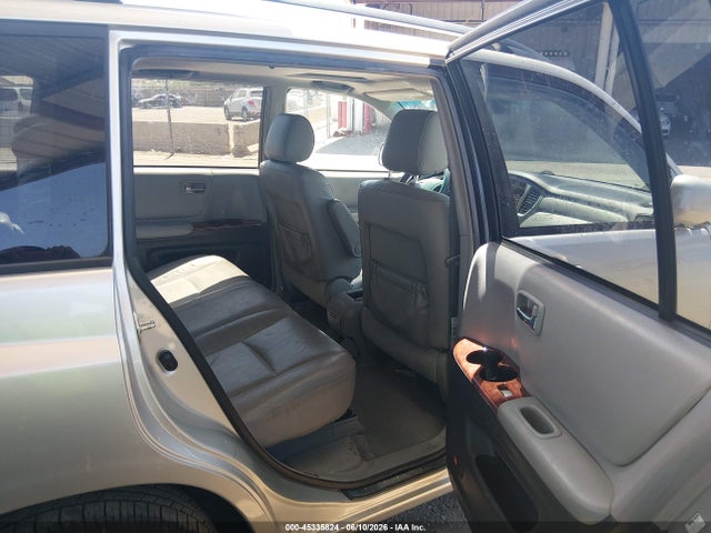 Toyota Highlander Limited V6