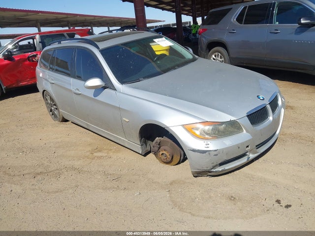 Salvage BMW 3 Series Image