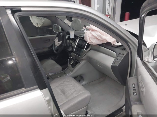 Toyota Highlander V6