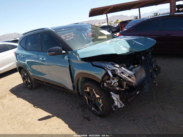 Salvage Kia Seltos Image