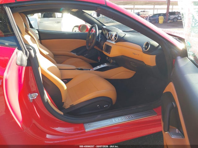 Ferrari California T