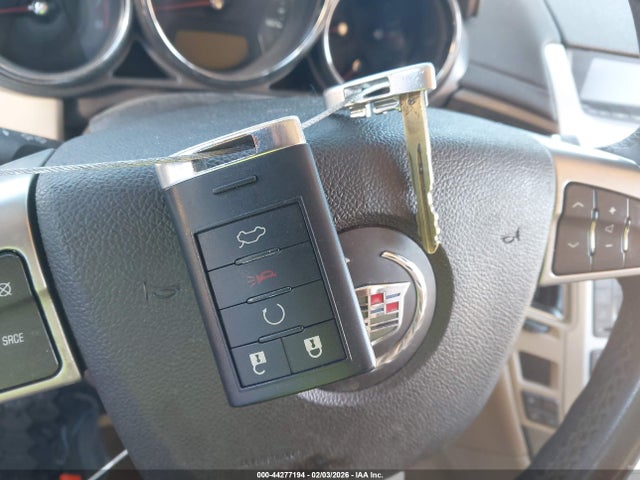 Cadillac CTS Standard