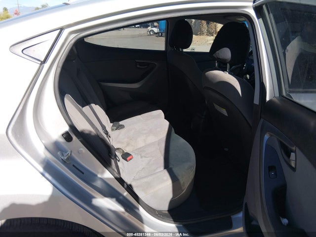 Hyundai ELANTRA Se