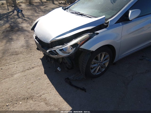 Hyundai ELANTRA Se
